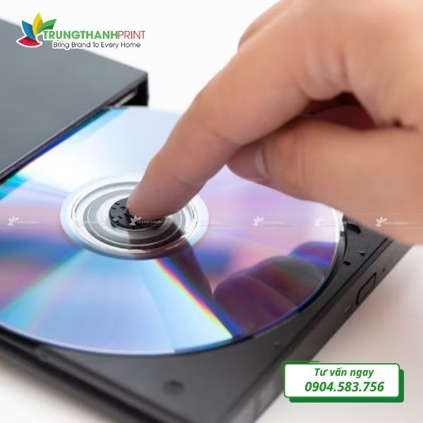 nhua-pc-dung-de-san-xuat-dia-cd.jpg (39 KB)