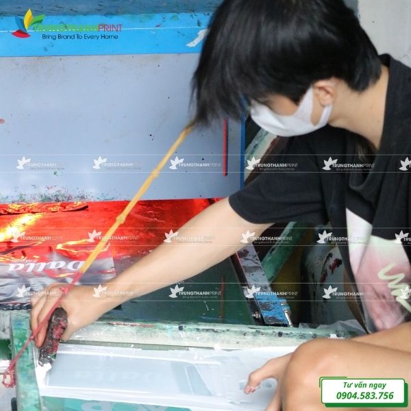 in lụa lên túi zip