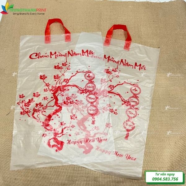 Mẫu in ấn đẹp túi nhựa đựng lịch tết 2026