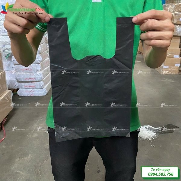 túi rác đen có quai tại xưởng